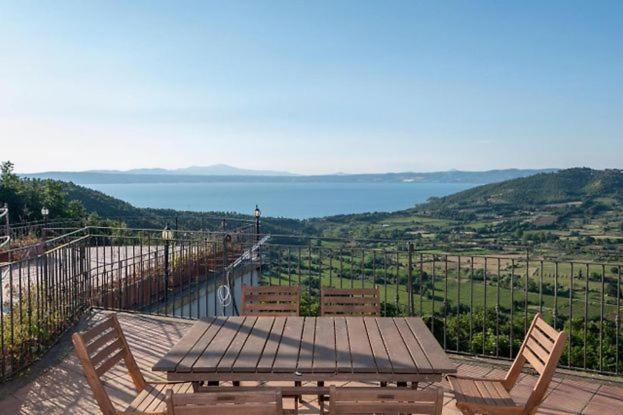 Casa Vacanze Montedoro Montefiascone Buitenkant foto